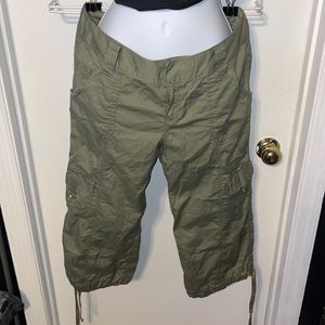Green express capris
